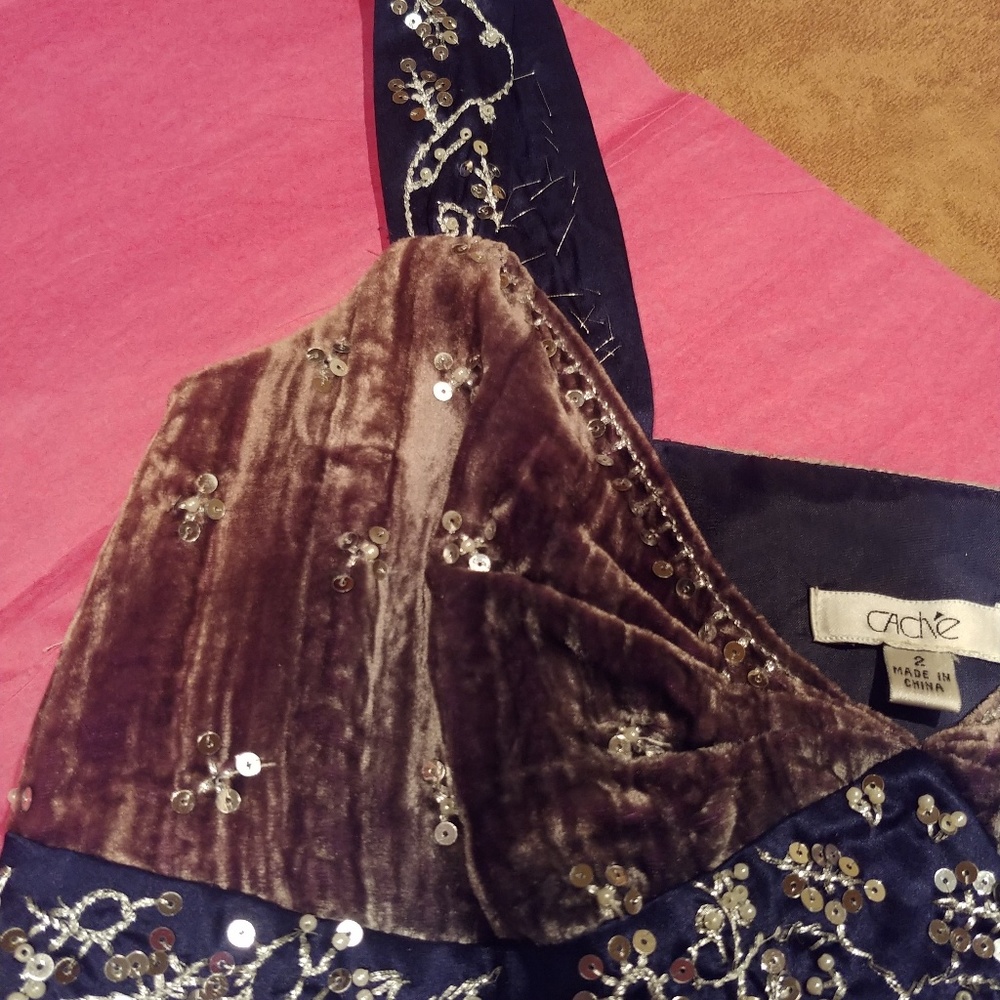 Cache Velvet Top - Picture 6 of 6